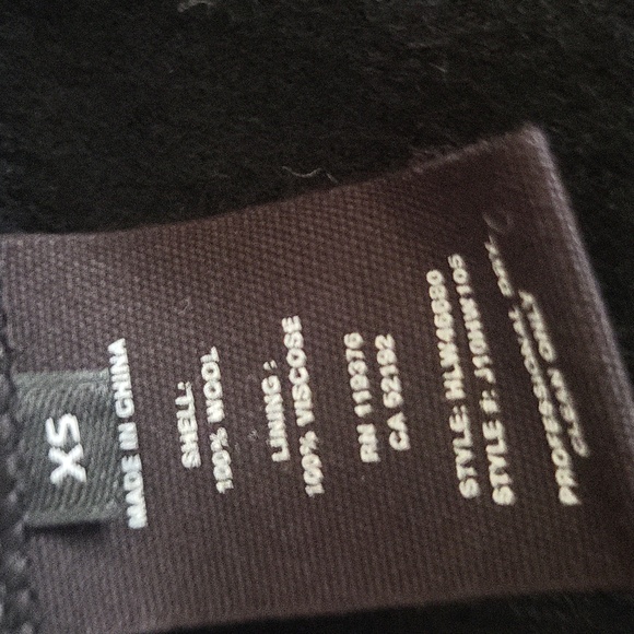 Helmut Lang 100% wool shawl collar asymmetrical zip jacket - Picture 14 of 14